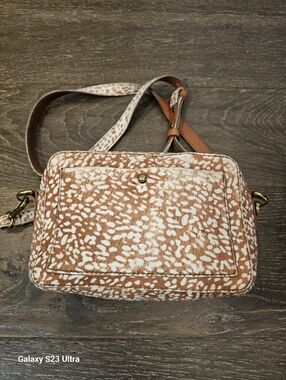 Madewell The Transport Camera Bag -Animal Spot Calf Hair Edition